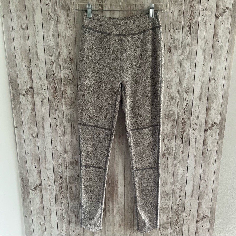 Gymshark Gray Textured Leggings Small
